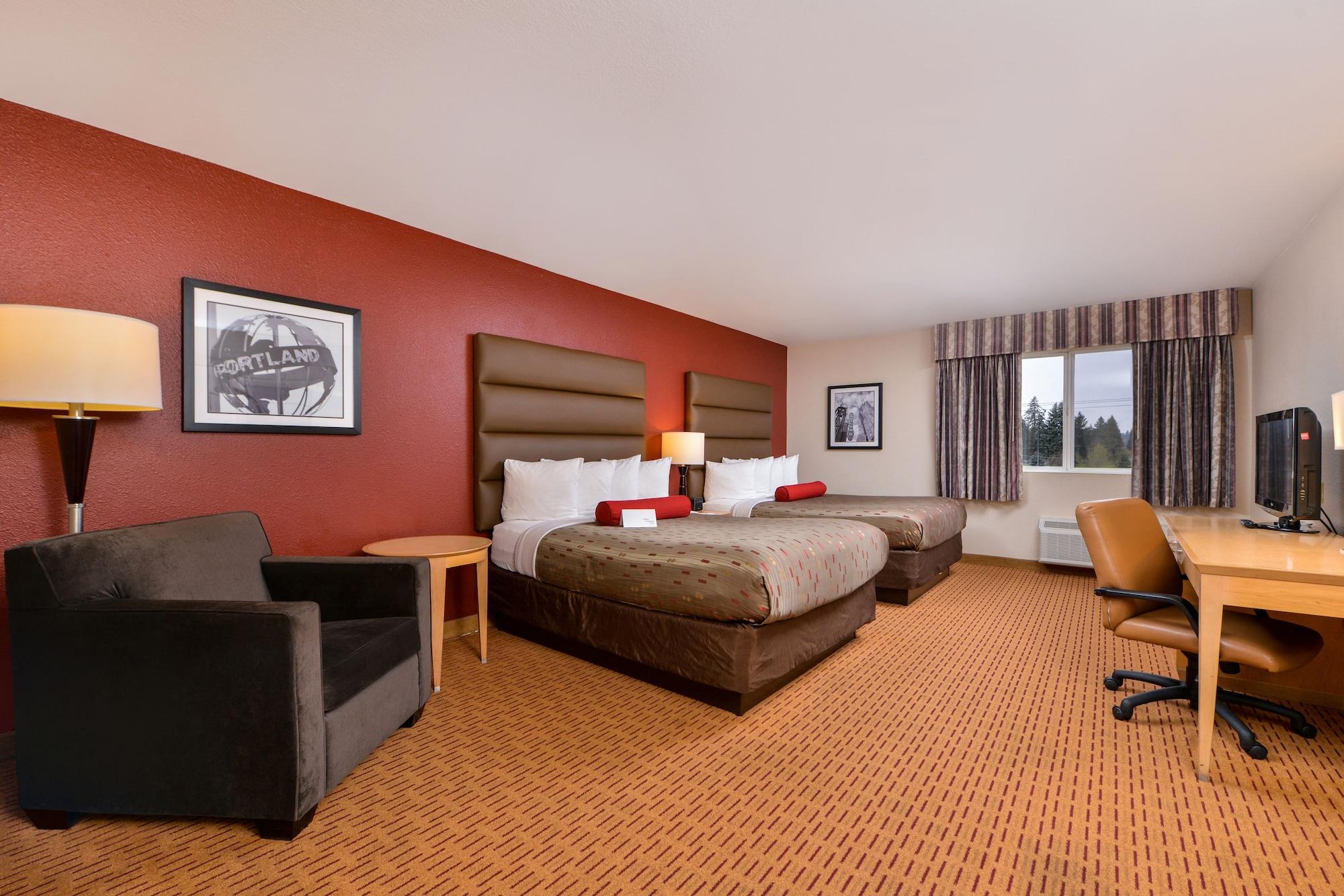 Clackamas Inn And Suites Εξωτερικό φωτογραφία